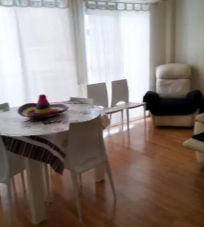 Gaya Habitación en casa particular *